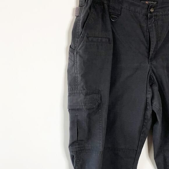 5.11 511 Tactical Series Cargo Pants Men’s 20 Black Cargo Utility Work - Picture 6 of 6